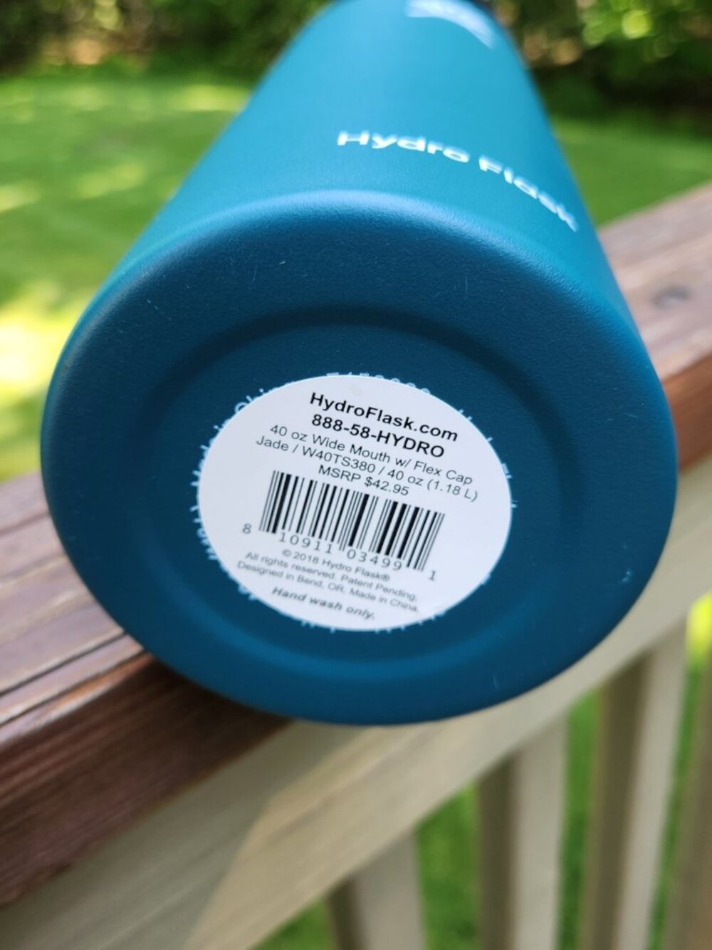 Hydro Flask 40 Ounce JADE Bottle No Straw With Lid Rare HTF Color Discontinued - Picture 3 of 7